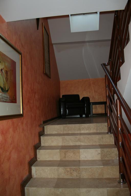 Hotel Tenishouse Marki  Εξωτερικό φωτογραφία