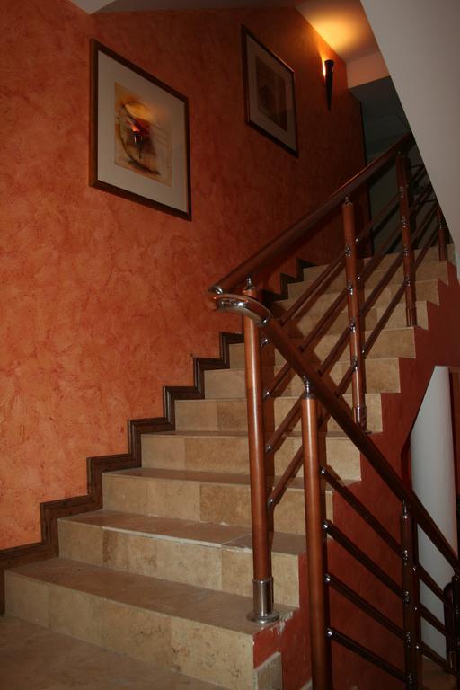 Hotel Tenishouse Marki  Εξωτερικό φωτογραφία