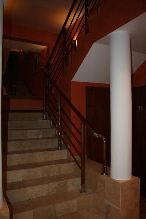 Hotel Tenishouse Marki  Εξωτερικό φωτογραφία